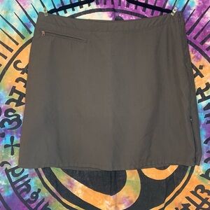 Patagonia Duway Active Skort with Adjustable Side Zippers & Zipper Pocket